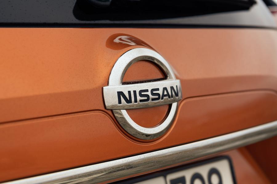 Логотип Nissan X-Trail (T32) 2018 года  (CIS) (фото 39 из 40)